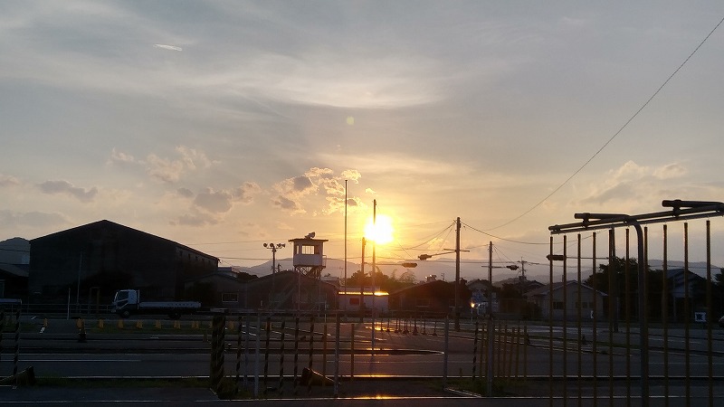 日没前０８１０ (2)