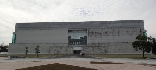 %e5%ae%ae%e5%b4%8e%e7%9c%8c%e7%ab%8b%e7%be%8e%e8%a1%93%e9%a4%a8-%ef%bc%91%ef%bc%92%ef%bc%90%ef%bc%931